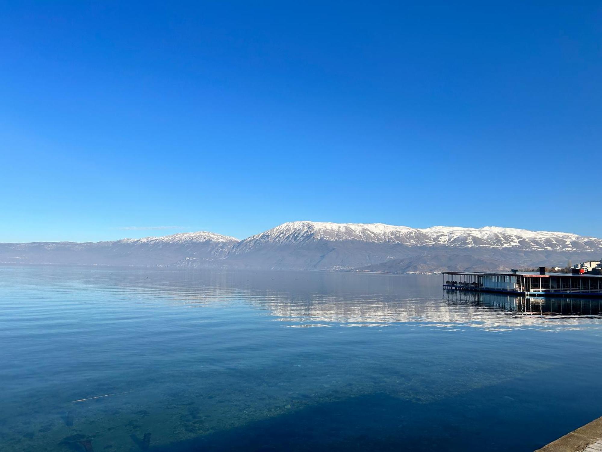 Lake Ohrid Guesthouse "Villa Valentina" Pogradec Exterior foto