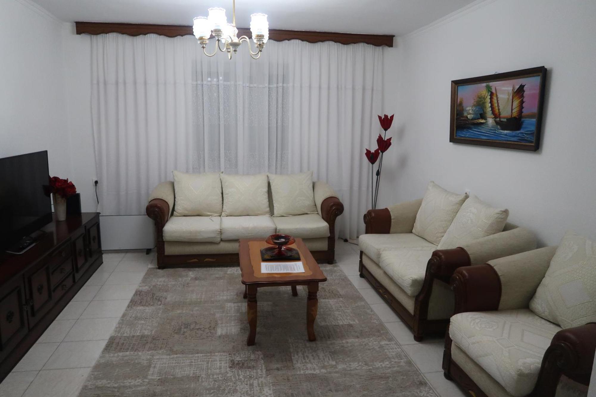 Lake Ohrid Guesthouse "Villa Valentina" Pogradec Exterior foto